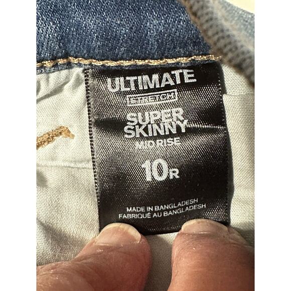 Express Jeans Womens 10R Ultimate Stretch Super Skinny Mid Rise Grunge Distress - Picture 11 of 12